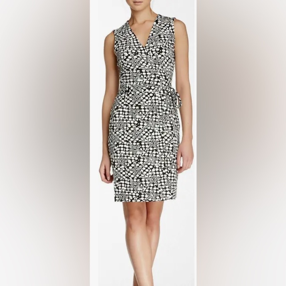 Diane Von Furstenberg Yahzi Wrap Dress - Picture 1 of 6